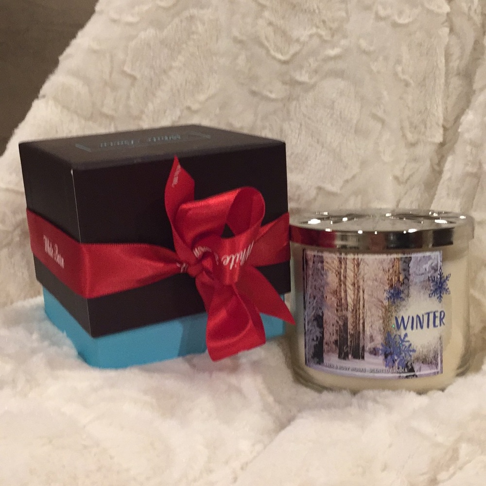 B&BW Winter scented 3 wick candle